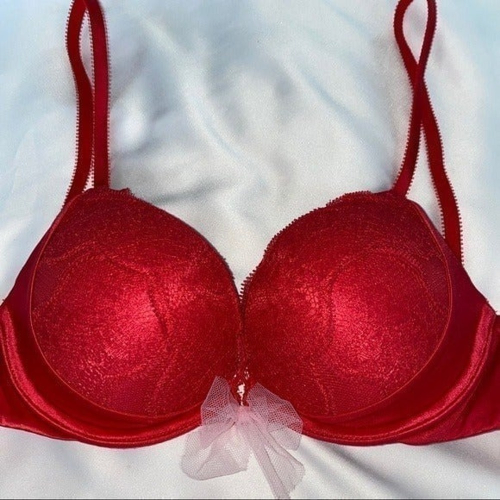 Victorias Secret Bombshell Push Up 34A Red‎ Lace
